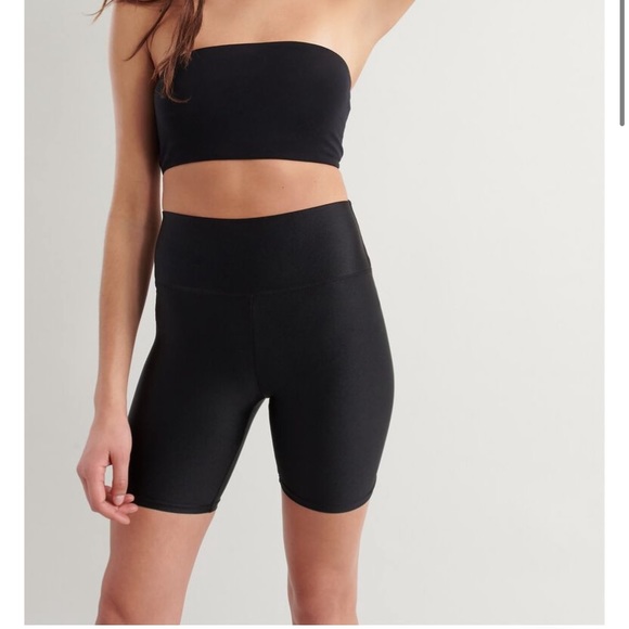 *SOLD* Garage Ultra High Rise Shiny Bike Short - Picture 1 of 6